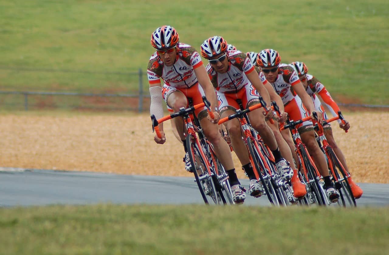 Bild mit Radsportlern aus einem Unternehmen